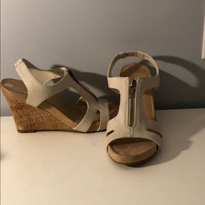 Wedge heels. Aerosoles. Size 8.